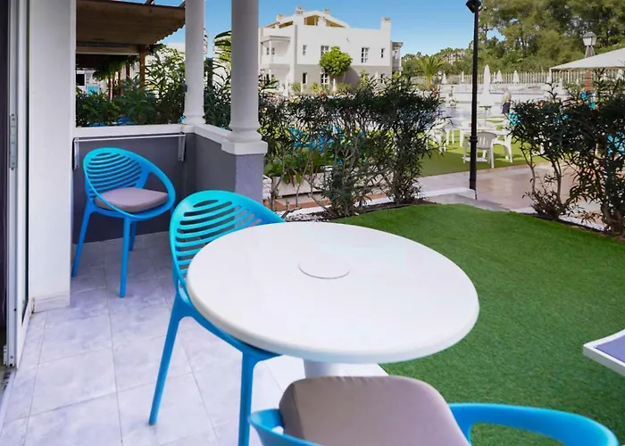 Coral Compostela Golf Playa de las Américas