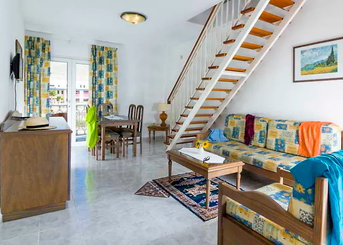 Coral Compostela Golf *