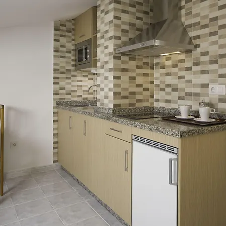 Coral Compostela Golf Appartement *