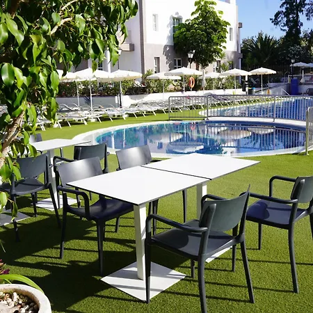 Coral Compostela Golf Apartament *