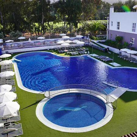 Coral Compostela Golf