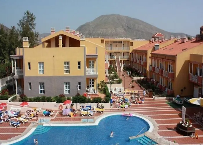 Coral Compostela Golf *